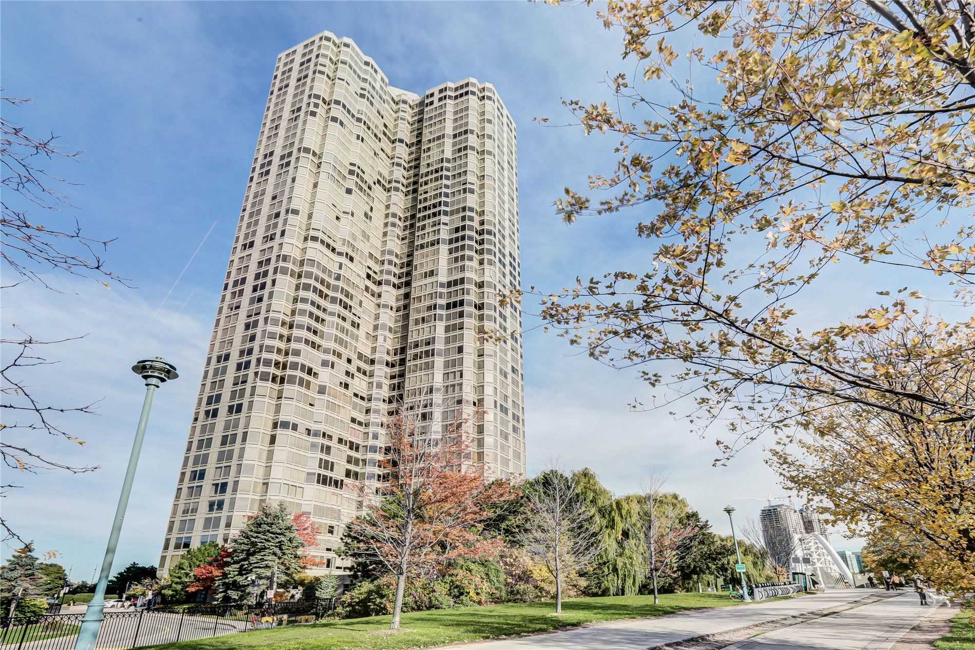 1 Palace Pier Crt, #3804