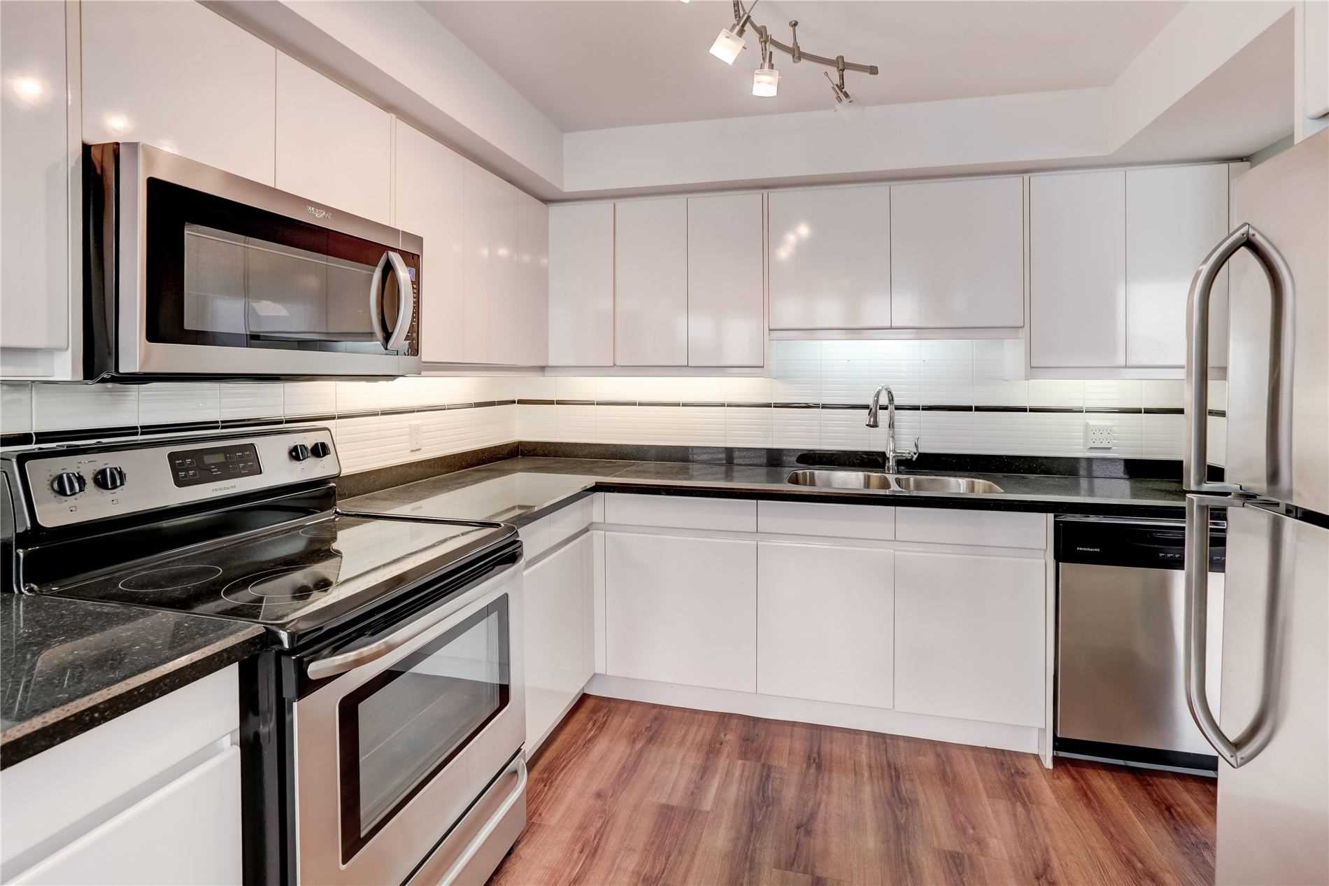 1 Palace Pier Crt, #3804