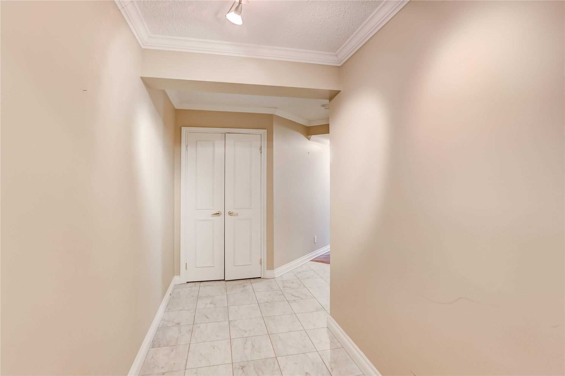 1 Palace Pier Crt, #3804