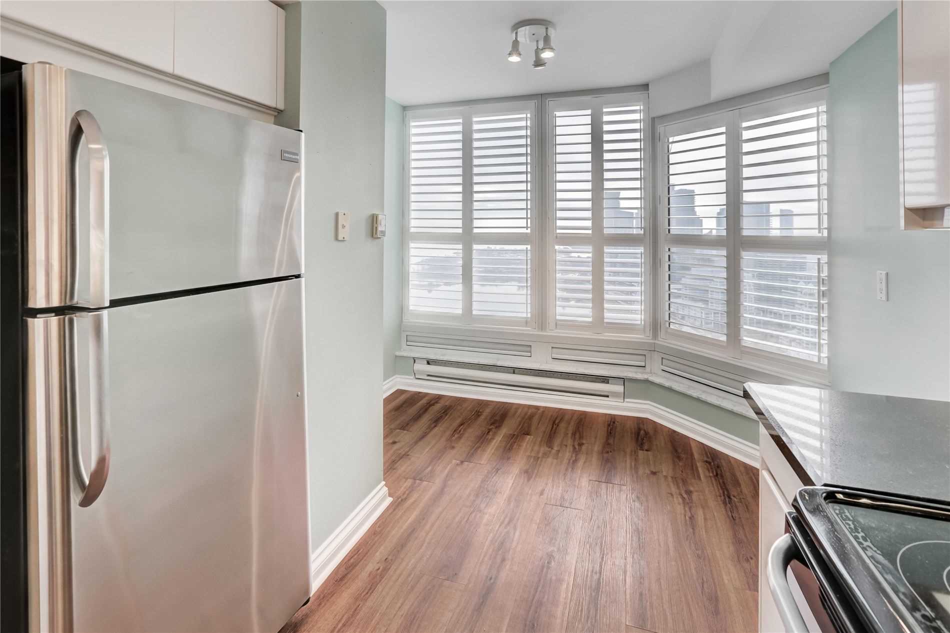 1 Palace Pier Crt, #3804