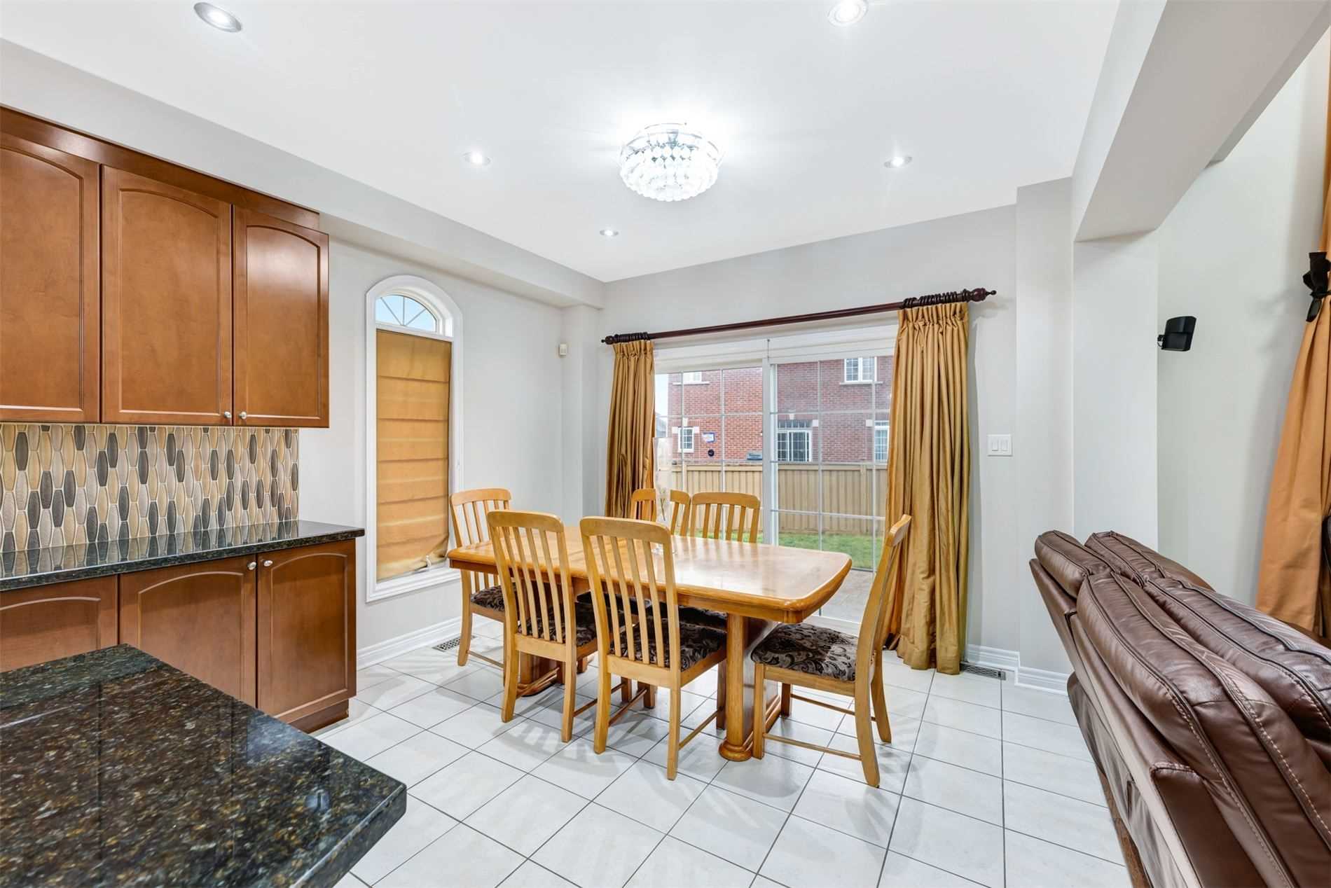 Listing W5861740 - Large Photo # 14