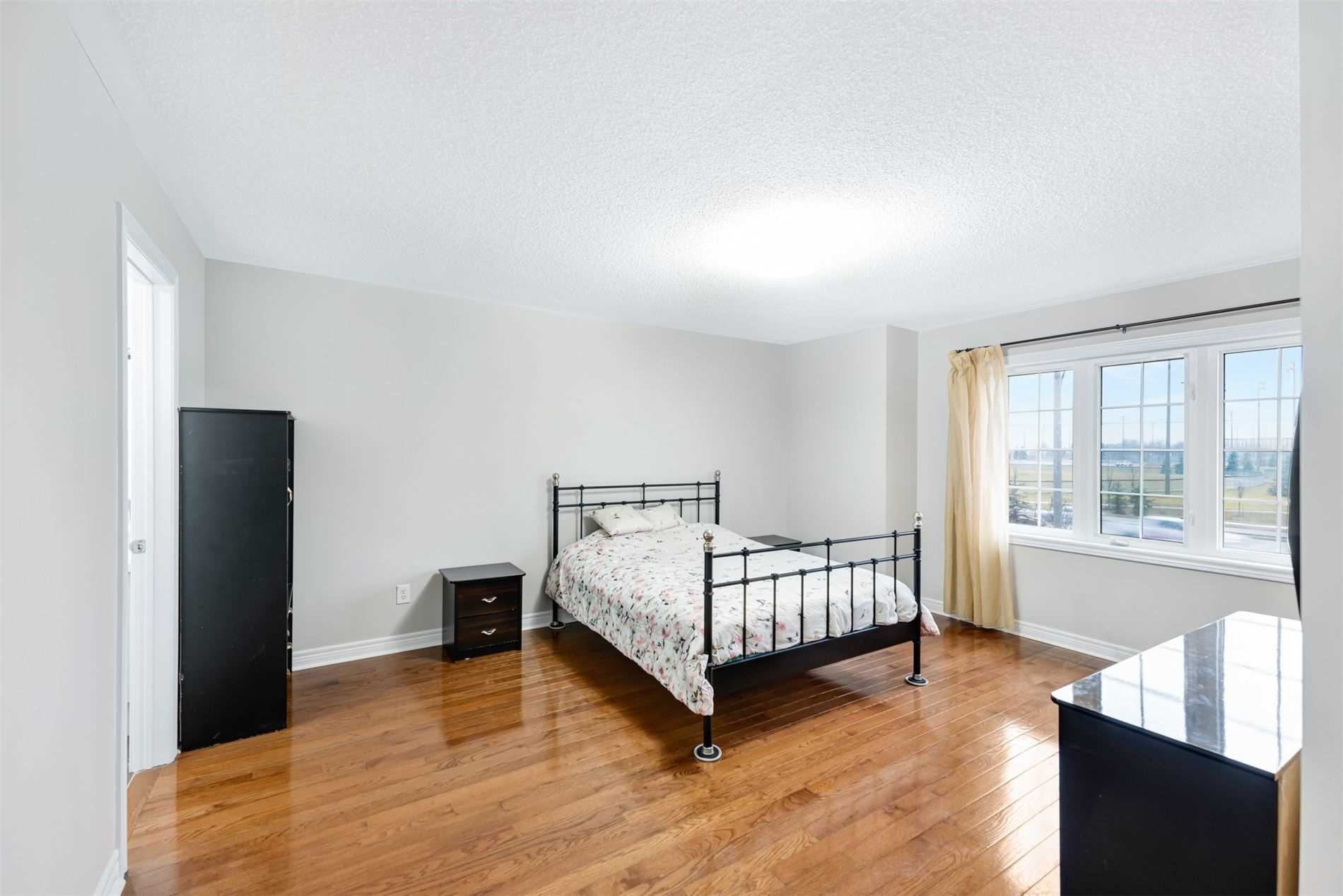 Listing W5861740 - Large Photo # 26