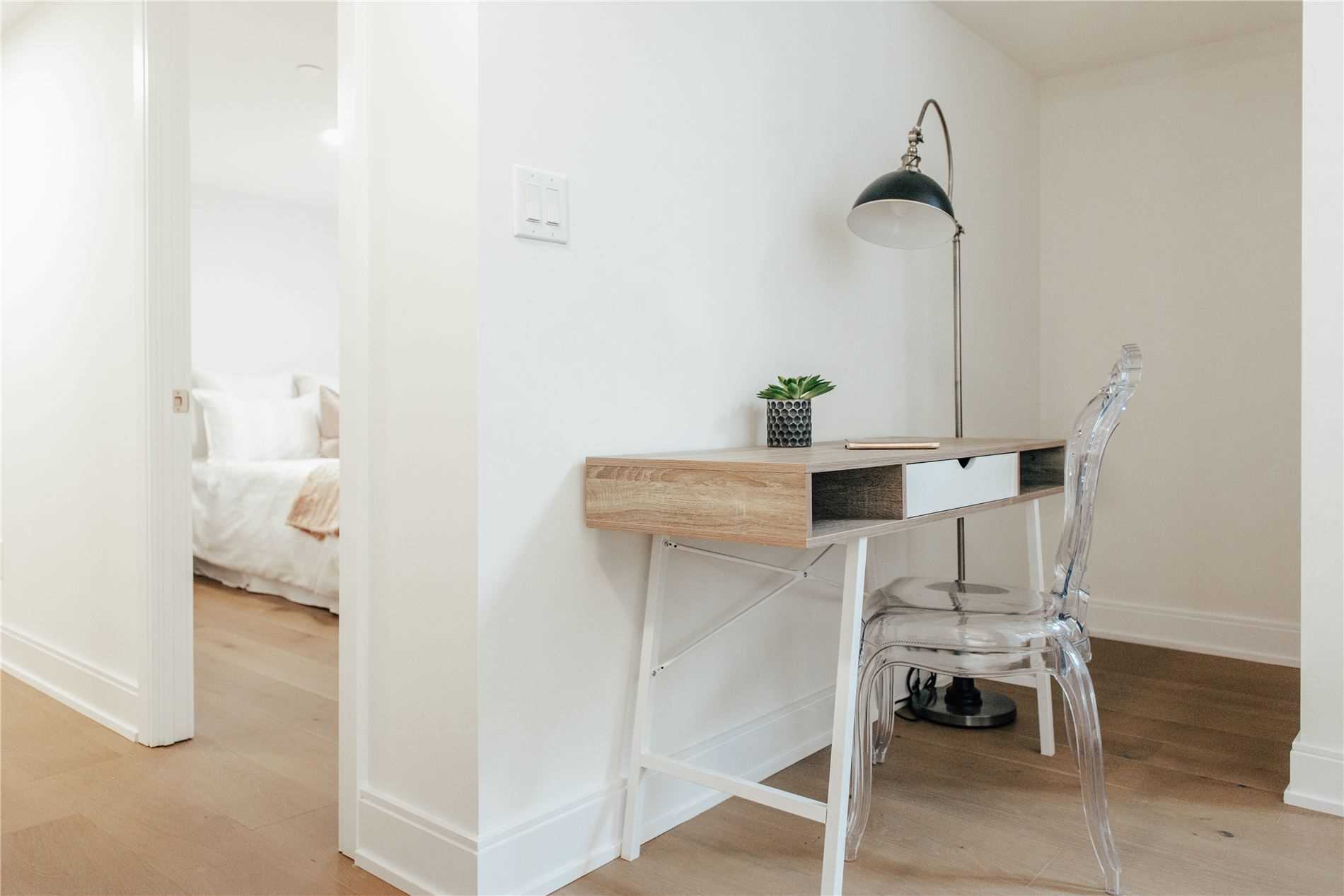 430 Roncesvalles Avenue, #105