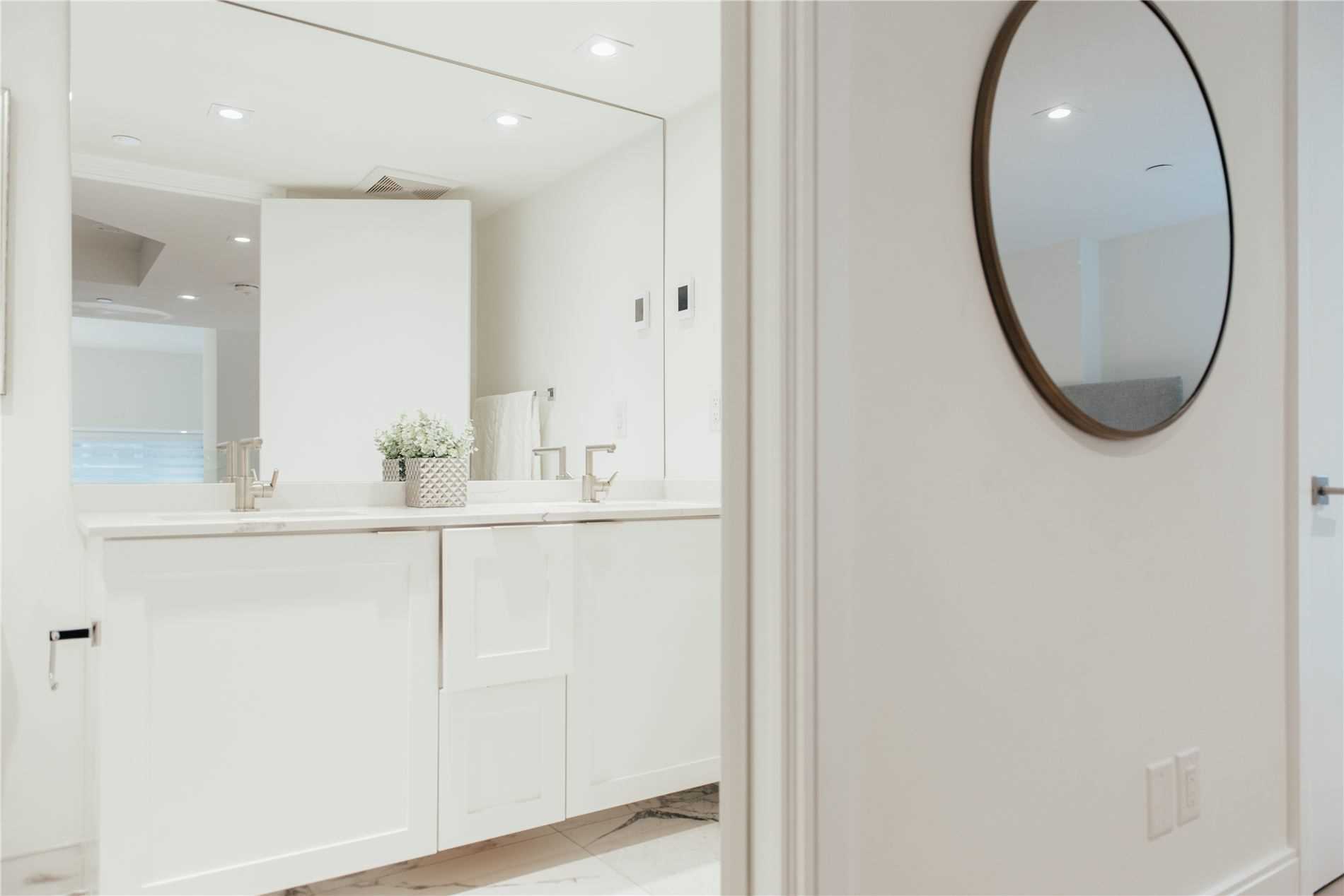 430 Roncesvalles Avenue, #105
