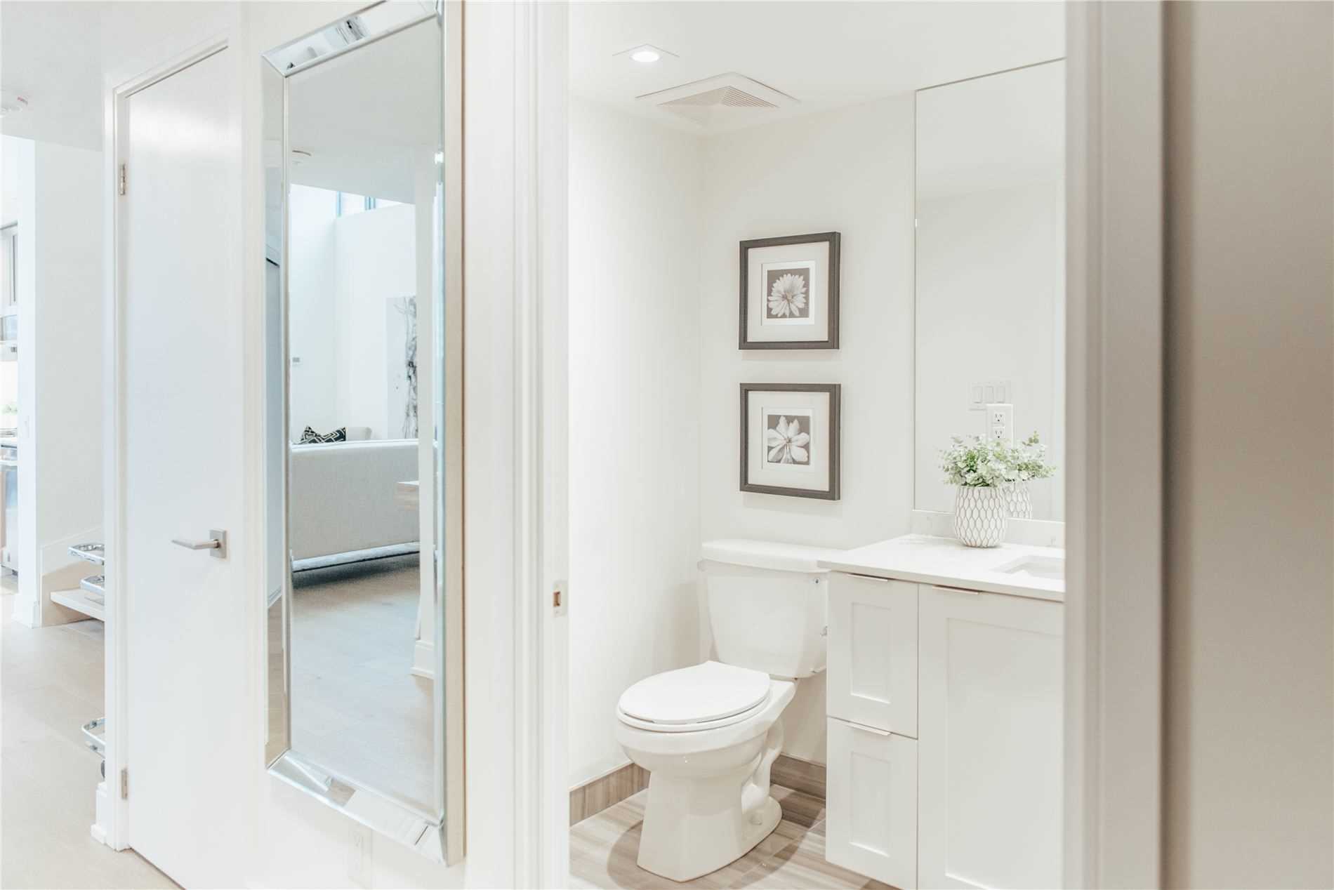 430 Roncesvalles Avenue, #105