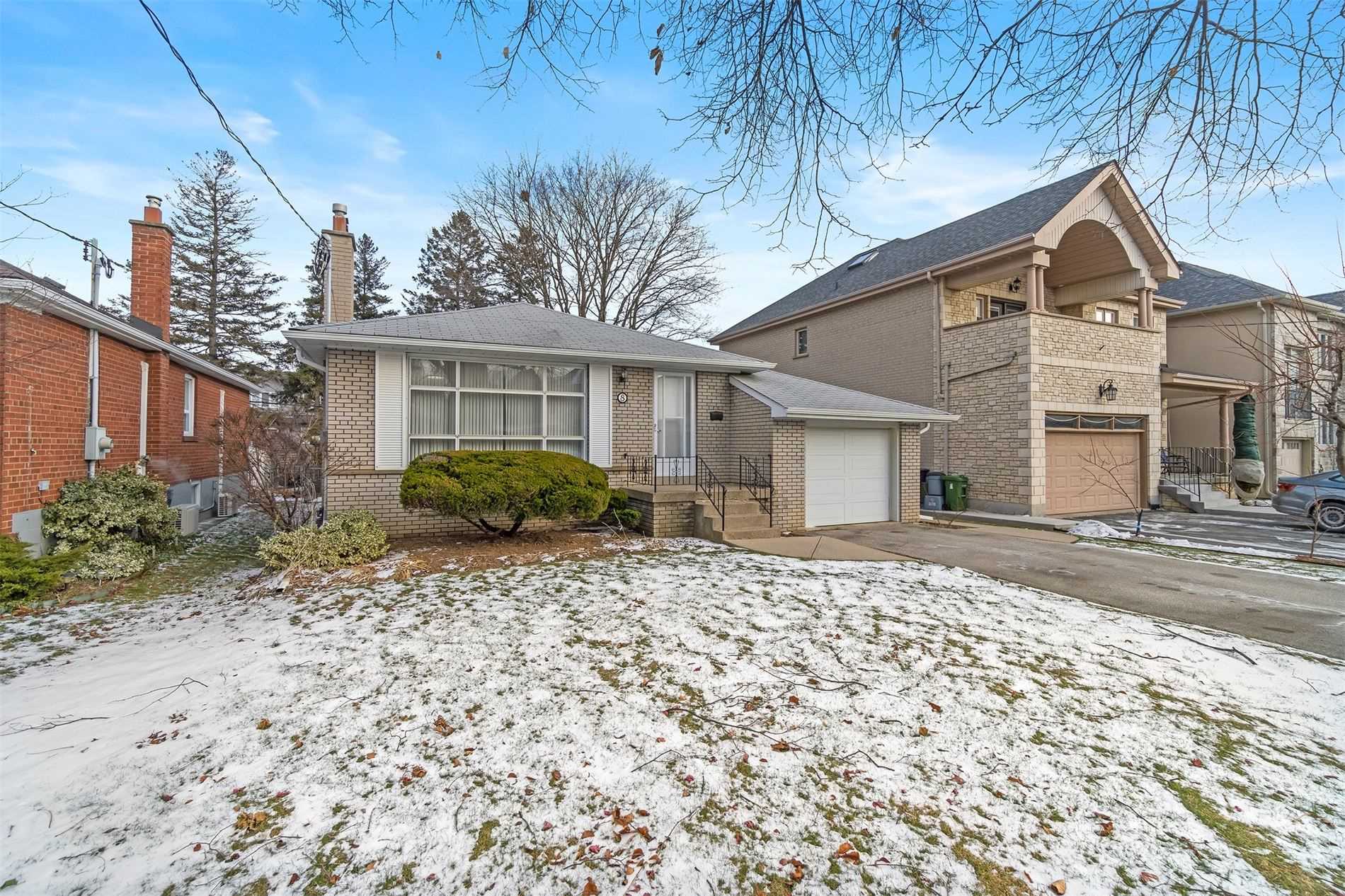 8 Carysfort Road, #Lower