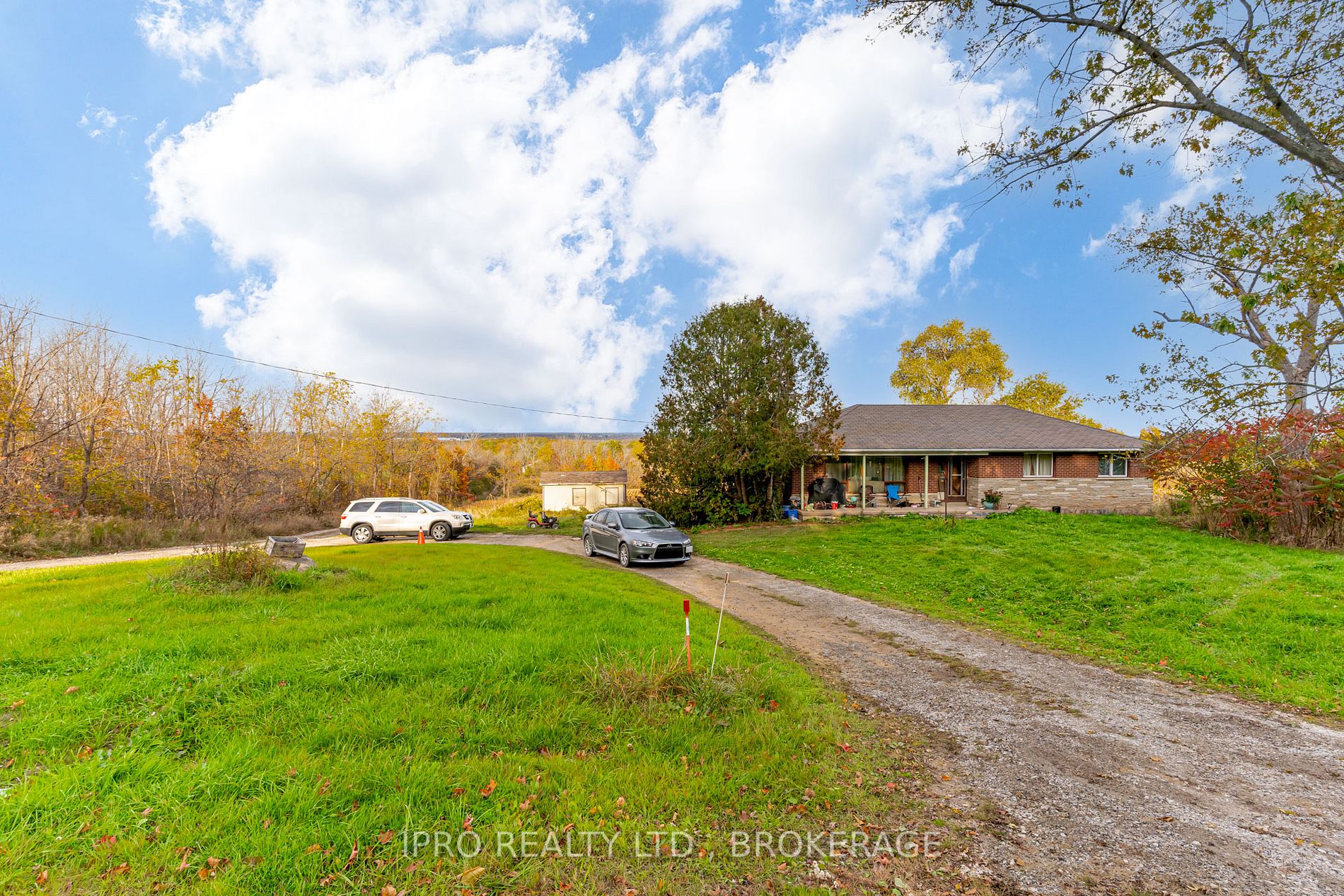 Listing W5862164 - Large Photo # 3