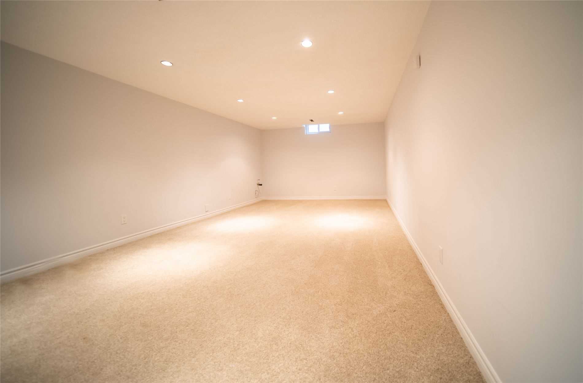 Listing W5862307 - Large Photo # 23