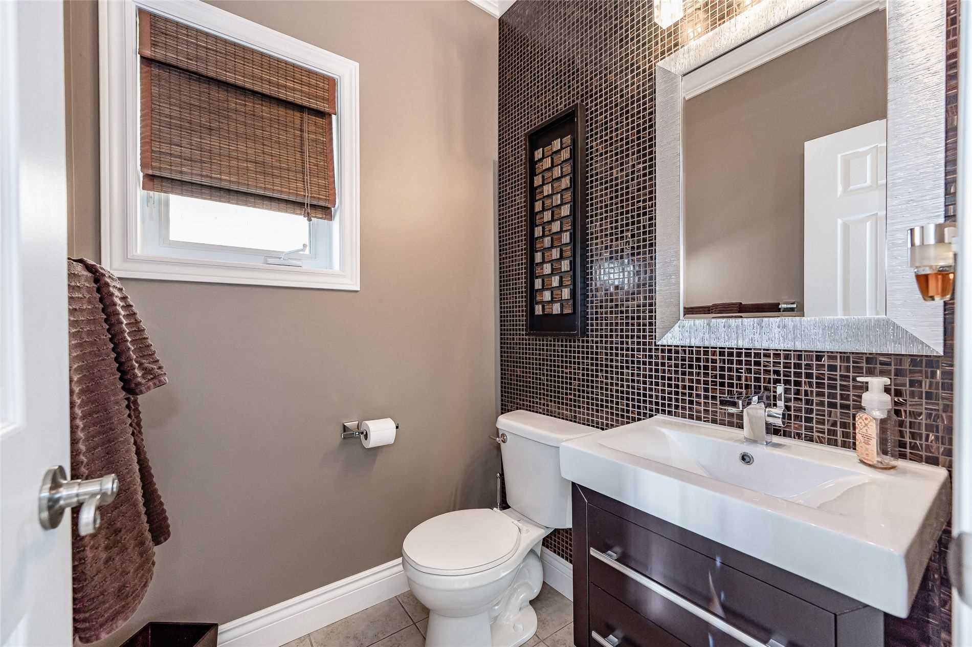Listing W5862470 - Large Photo # 4