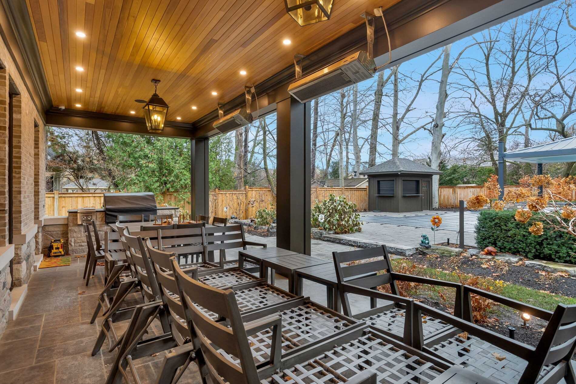 3095 Woodland Park Dr