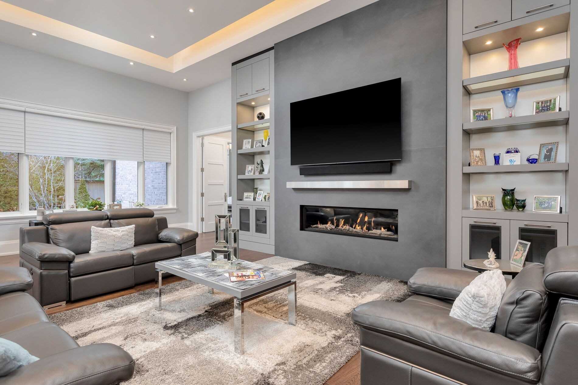 3095 Woodland Park Dr