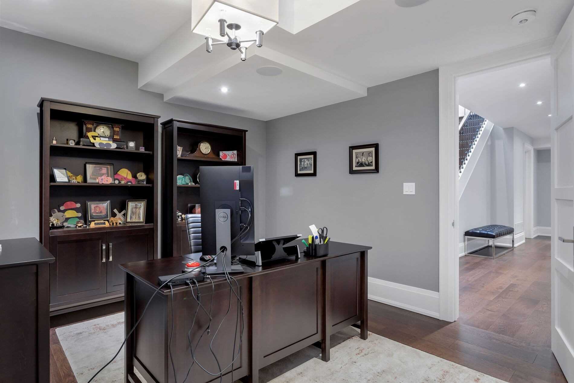 3095 Woodland Park Dr