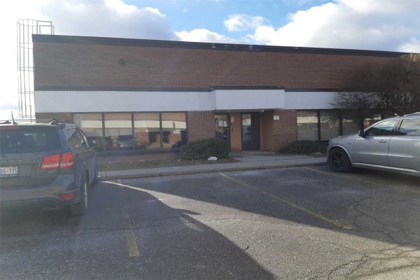 2450 Dunwin Dr, Mississauga