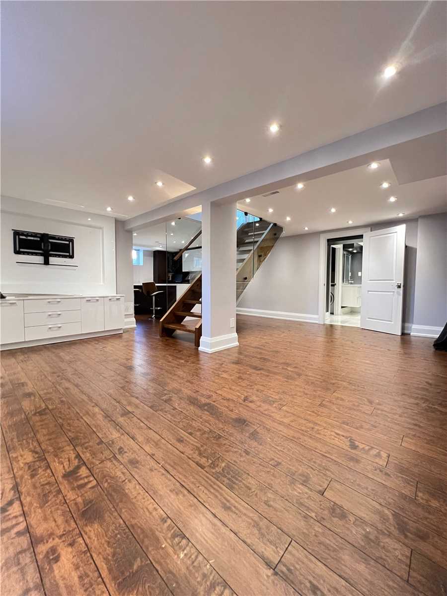 Listing W5862845 - Large Photo # 29
