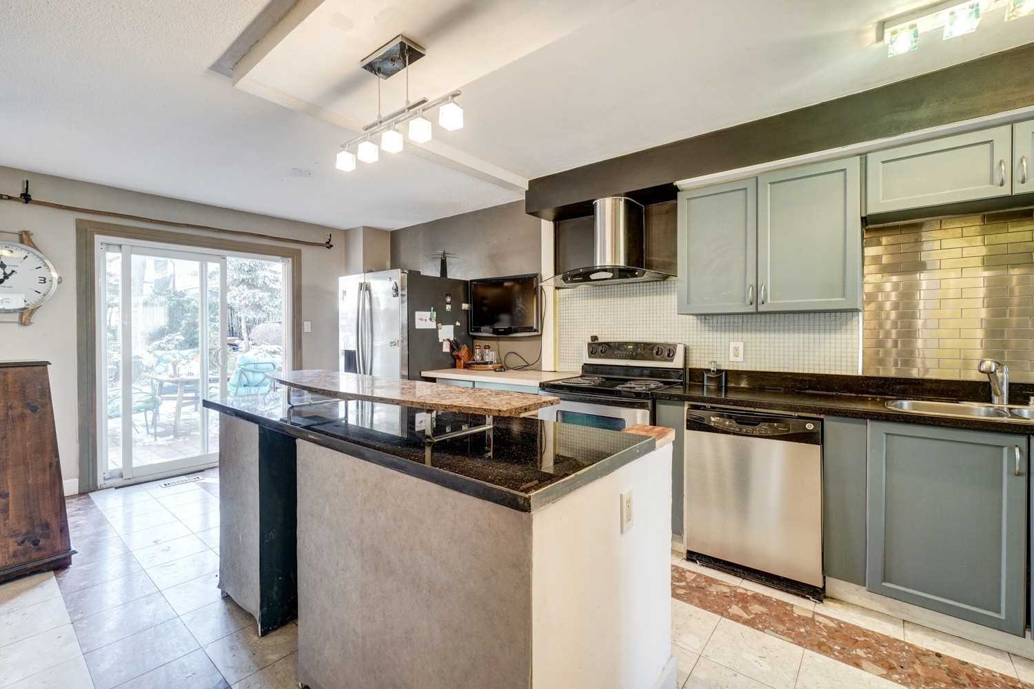 Listing W5863130 - Large Photo # 11