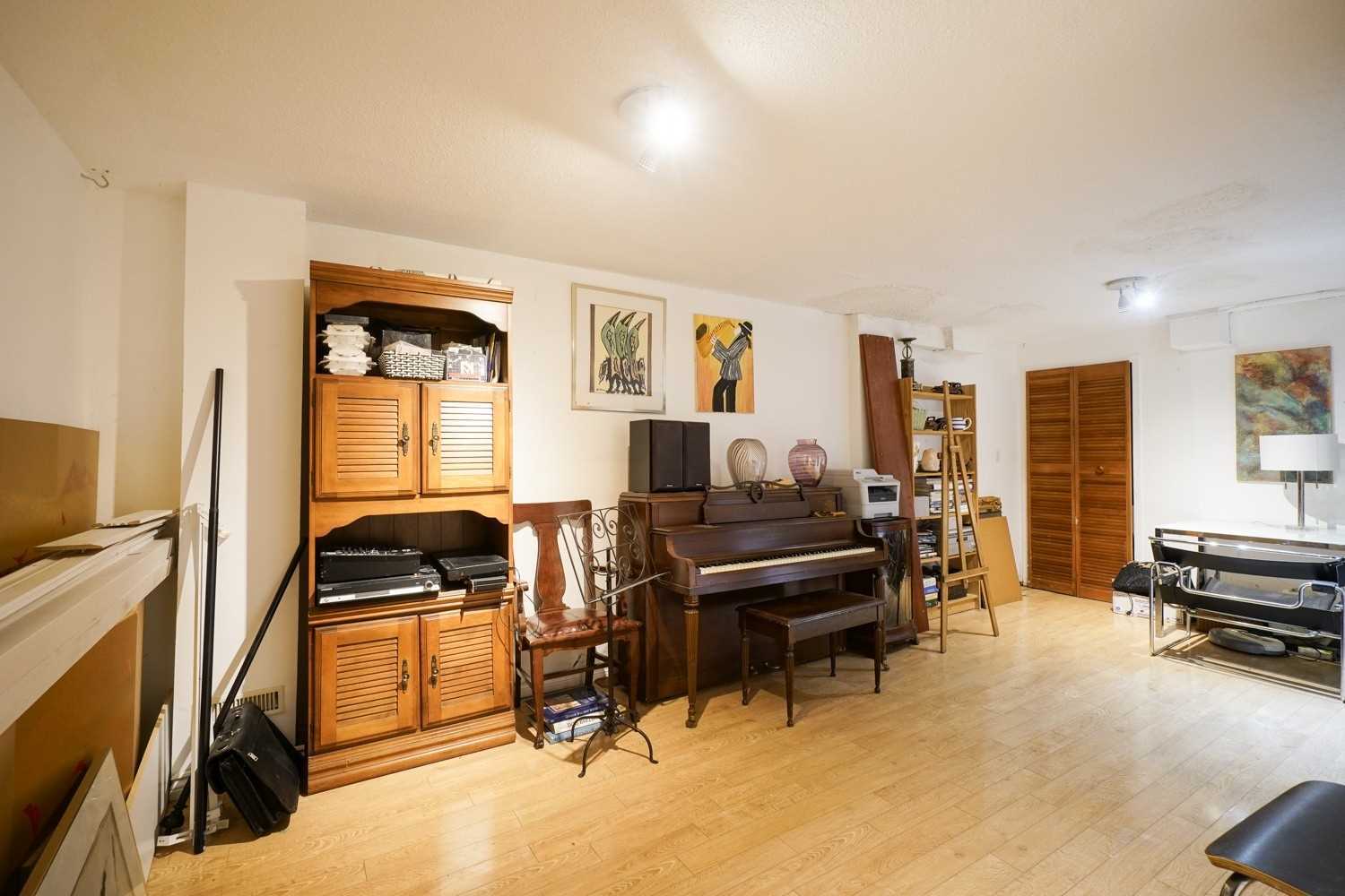 Listing W5863130 - Large Photo # 31