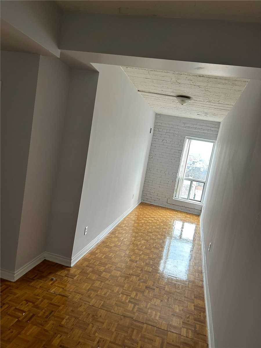 1401 Dupont Street, #624