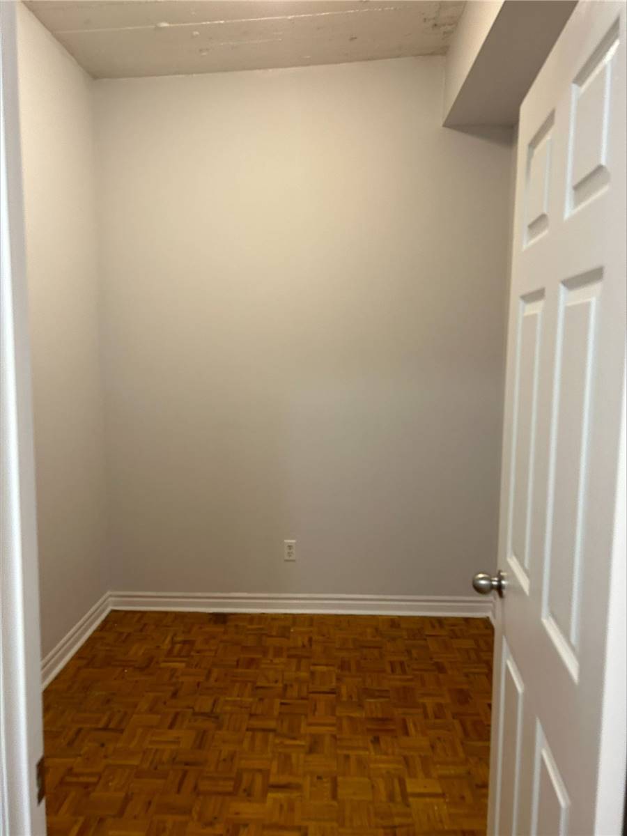1401 Dupont Street, #624