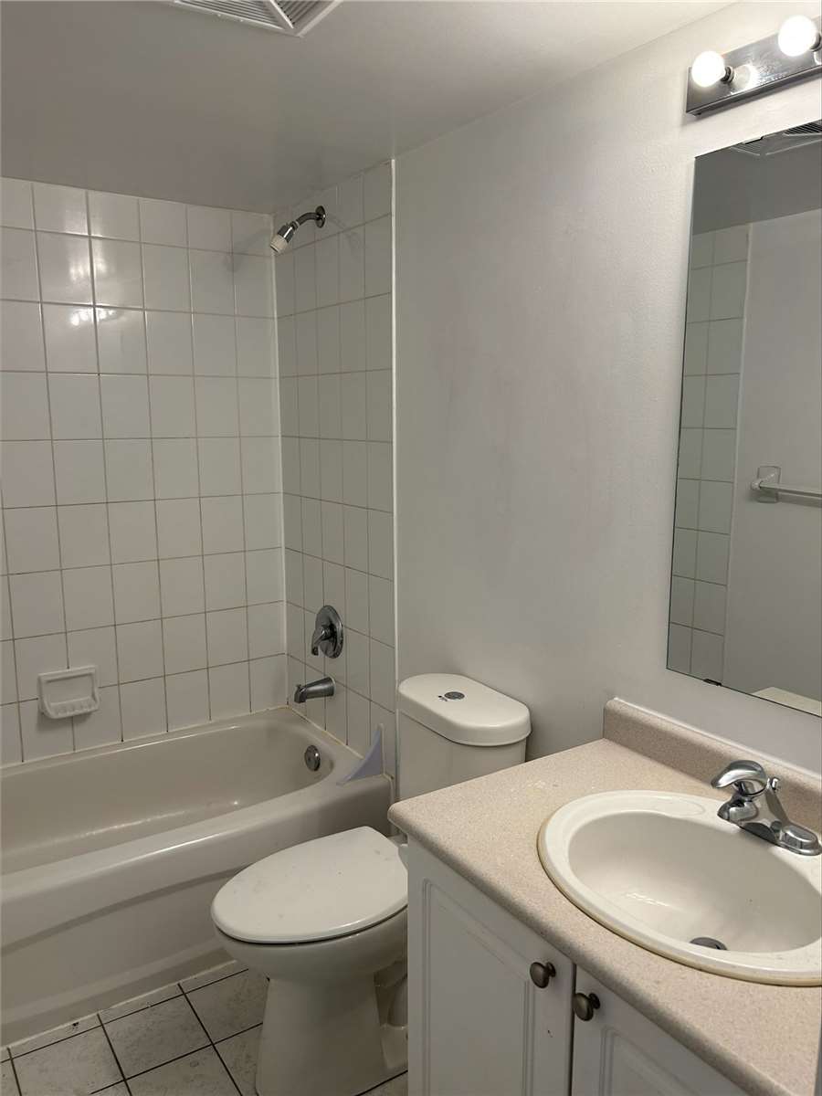 1401 Dupont Street, #624