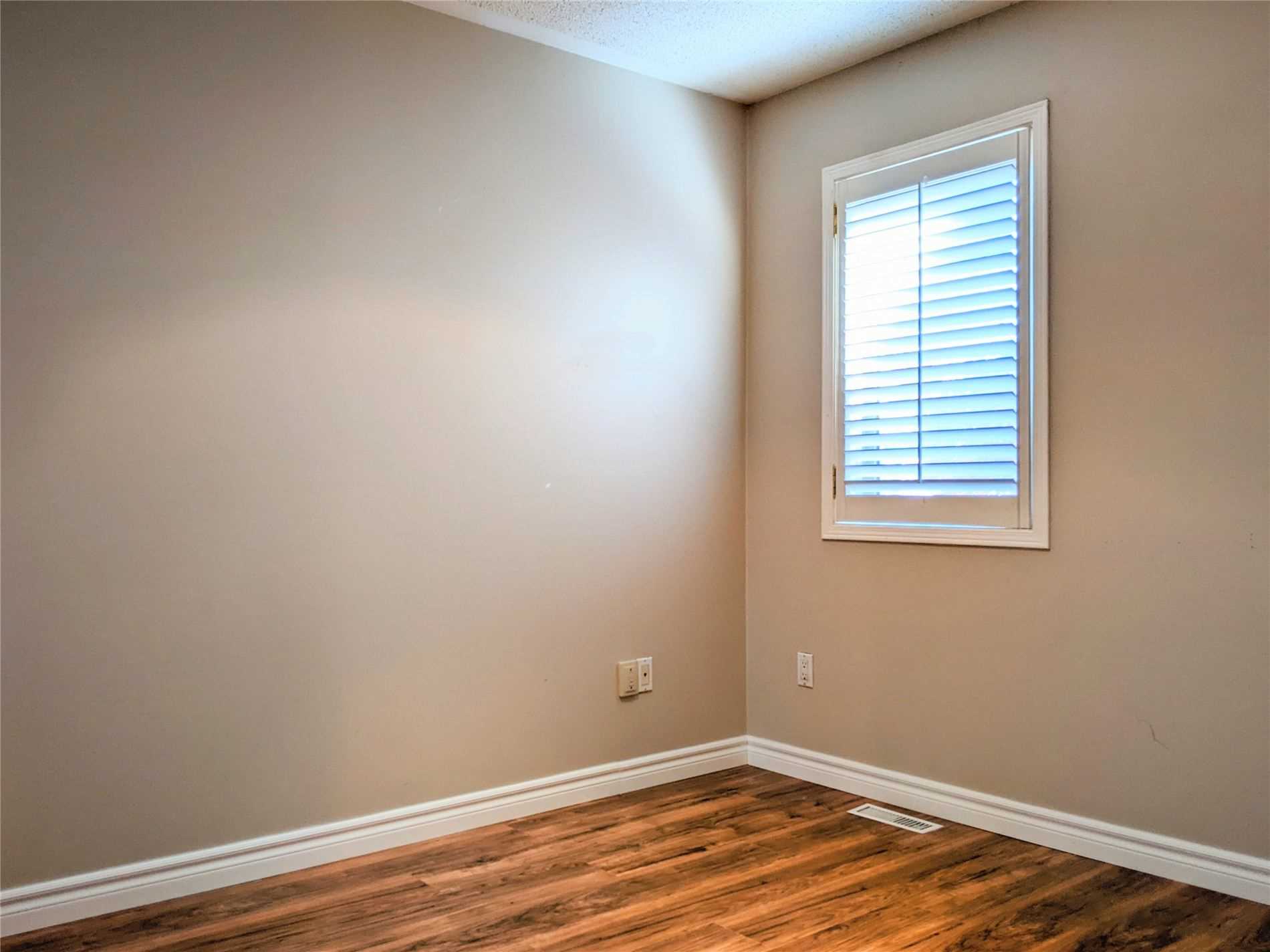 Listing W5863338 - Large Photo # 26