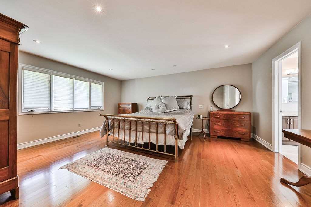 Listing W5863801 - Large Photo # 15