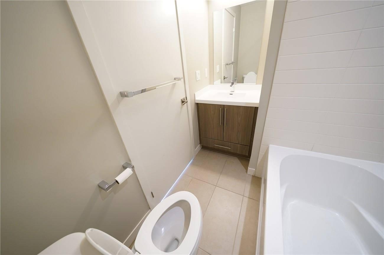Listing W5863802 - Large Photo # 8
