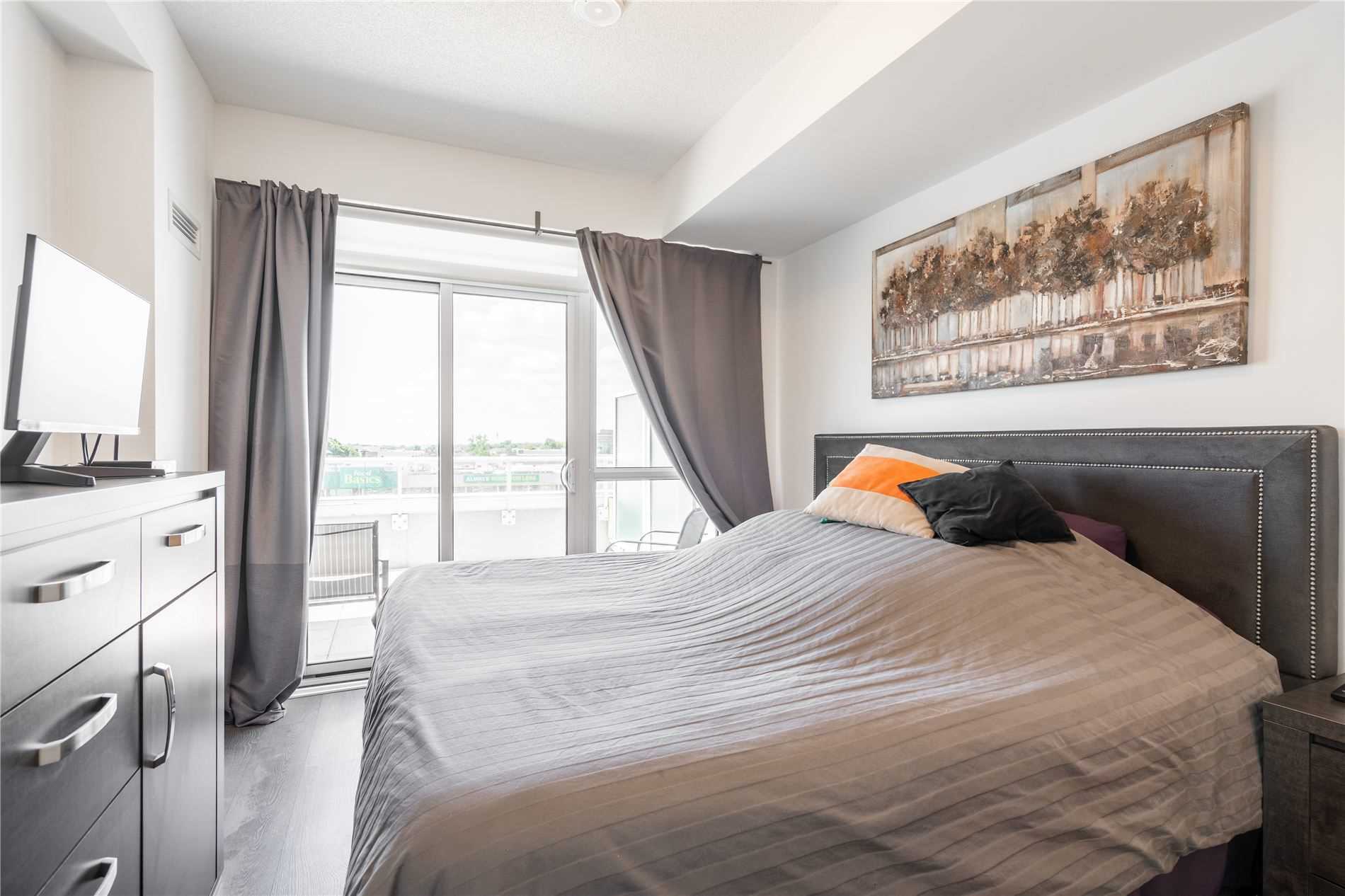 55 Speers Rd, #411