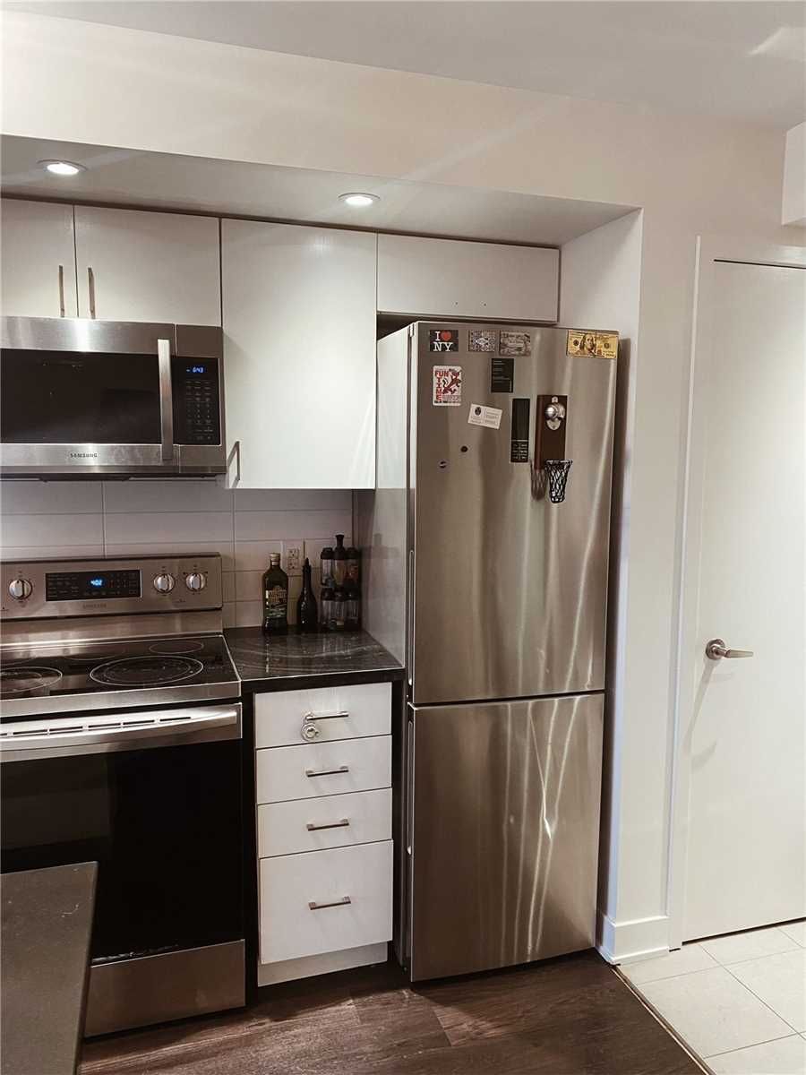 11 Superior Avenue, #316
