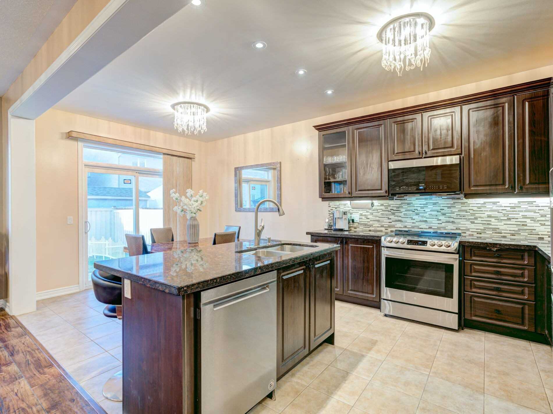 Listing W5864790 - Large Photo # 10