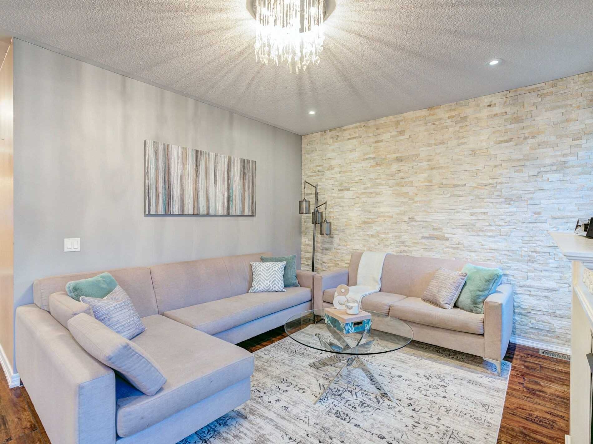 Listing W5864790 - Large Photo # 13