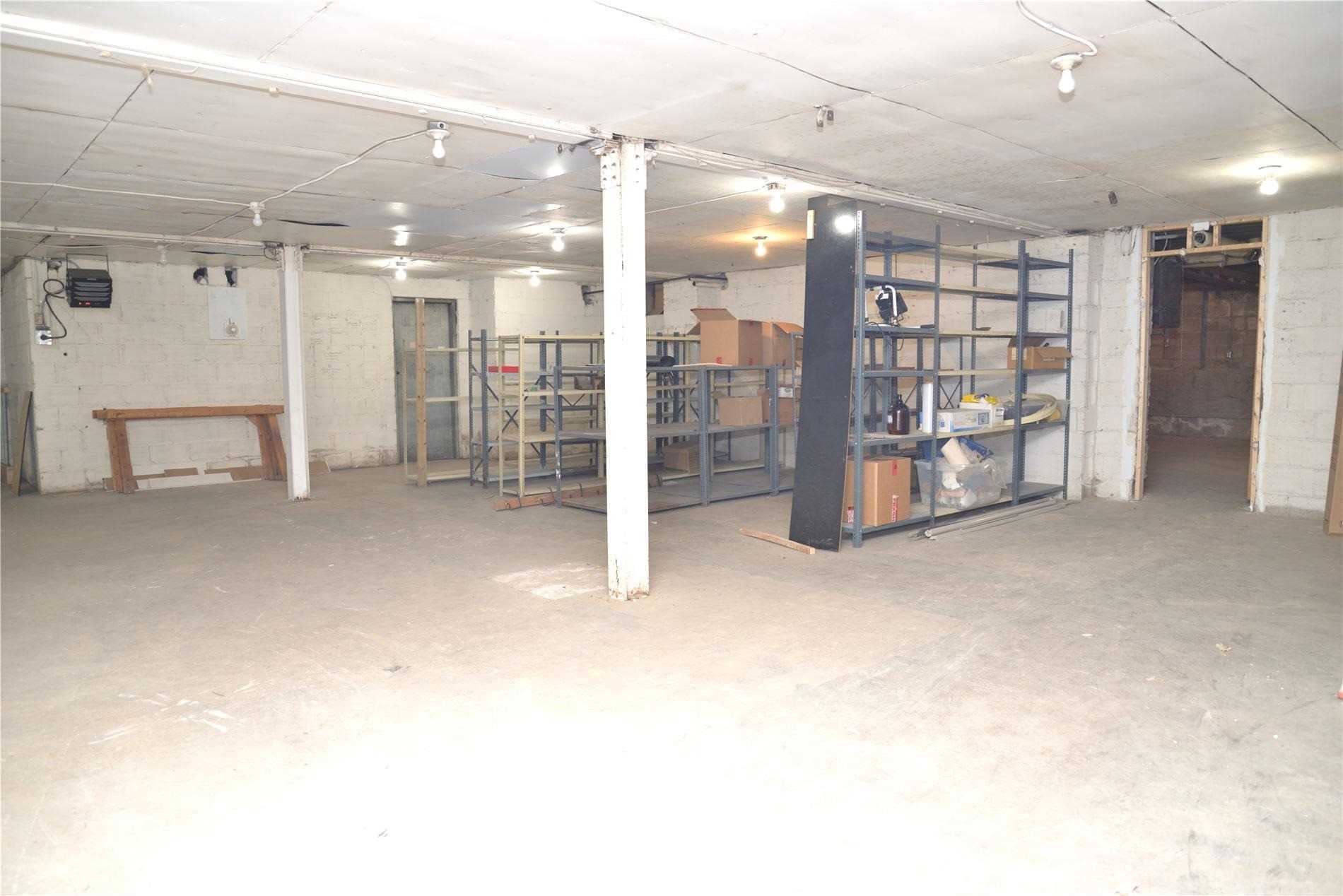 Listing W5864927 - Large Photo # 7
