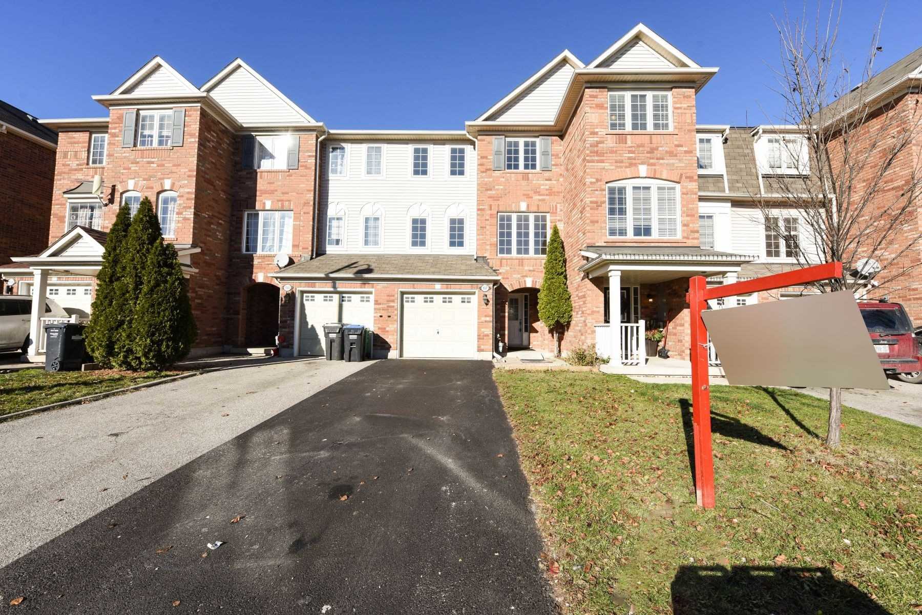 157 Decker Hollow Circle