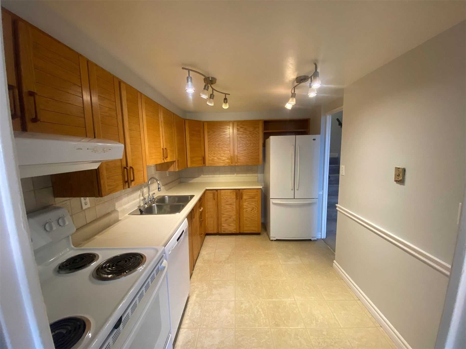 11 Wincott Drive, #711