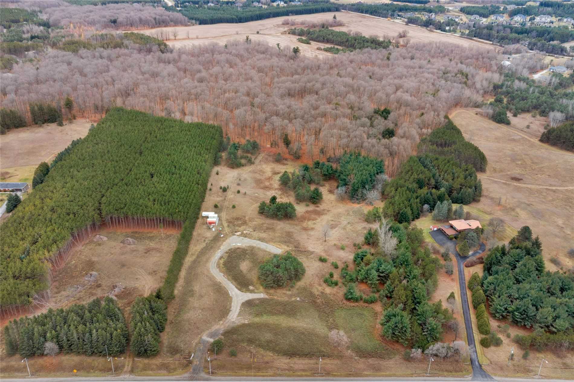 Lot 29 Con. 8, Highway 9