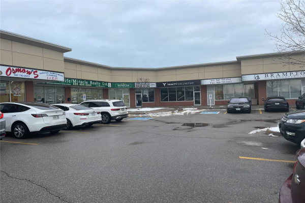 470 Chrysler Dr, Brampton