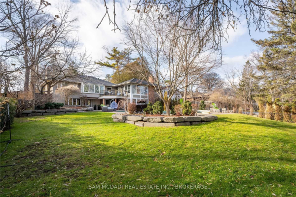 1269 Stavebank Rd, Mississauga