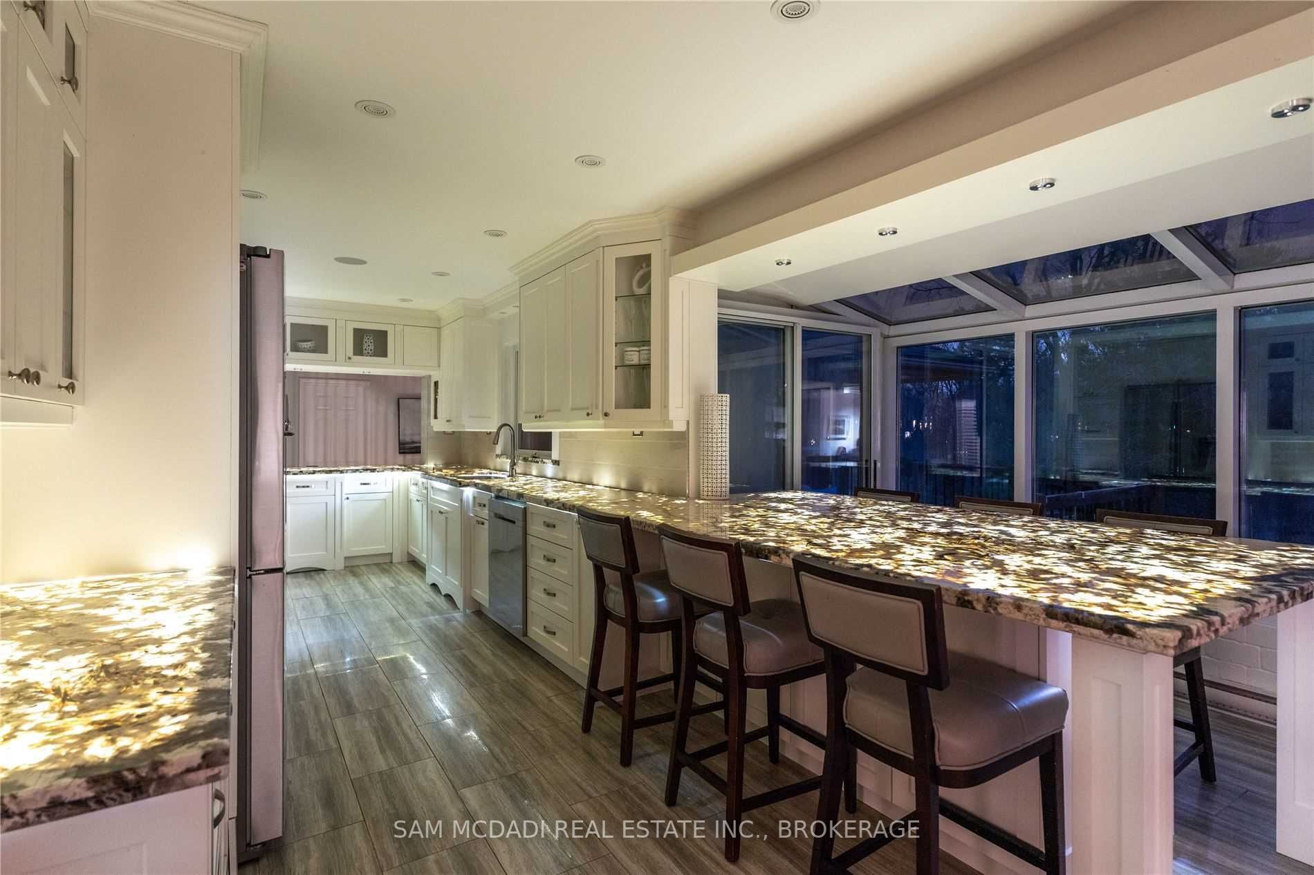 Listing W5866330 - Large Photo # 10