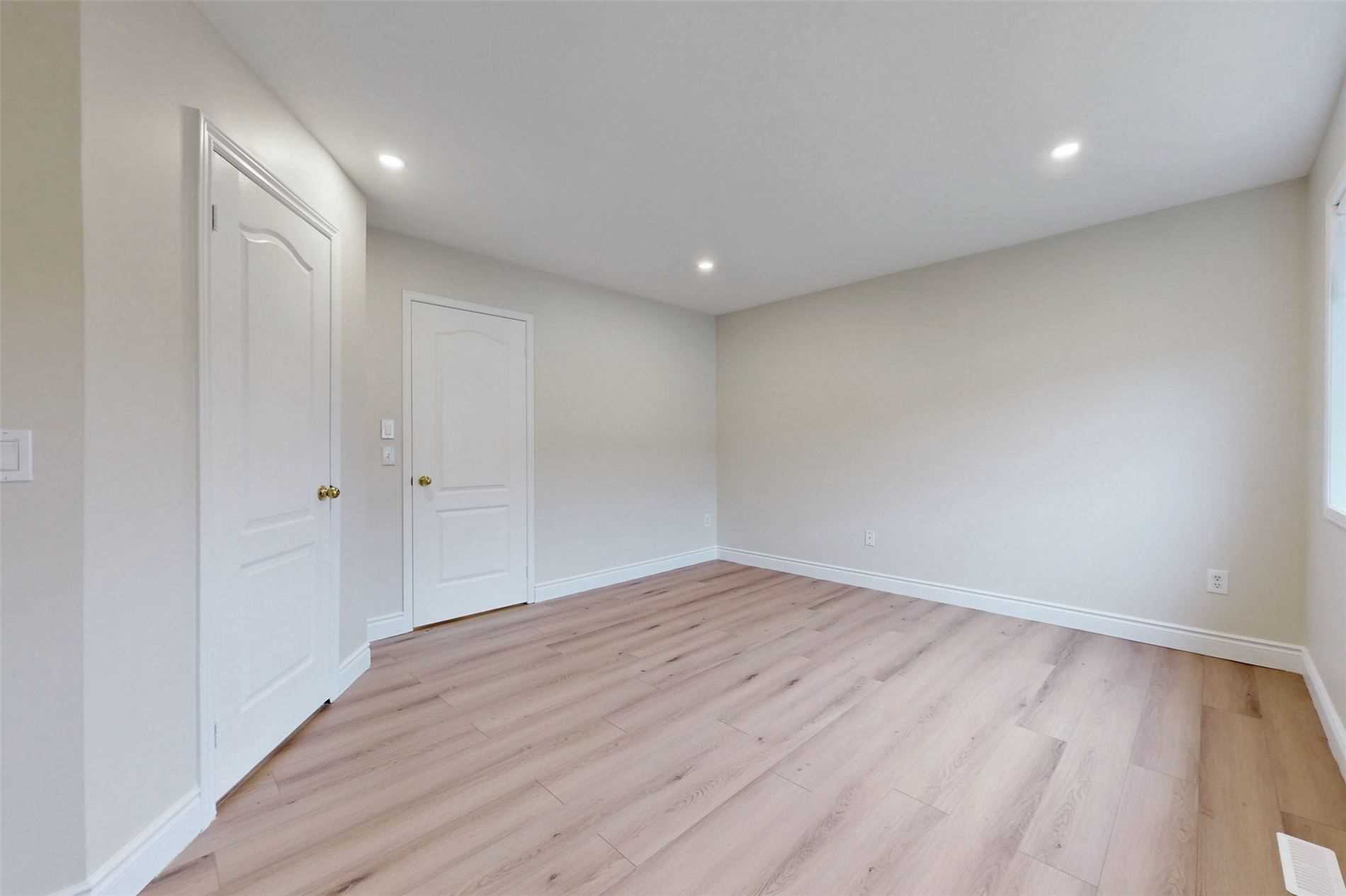 7284 Bellshire Gate, #3