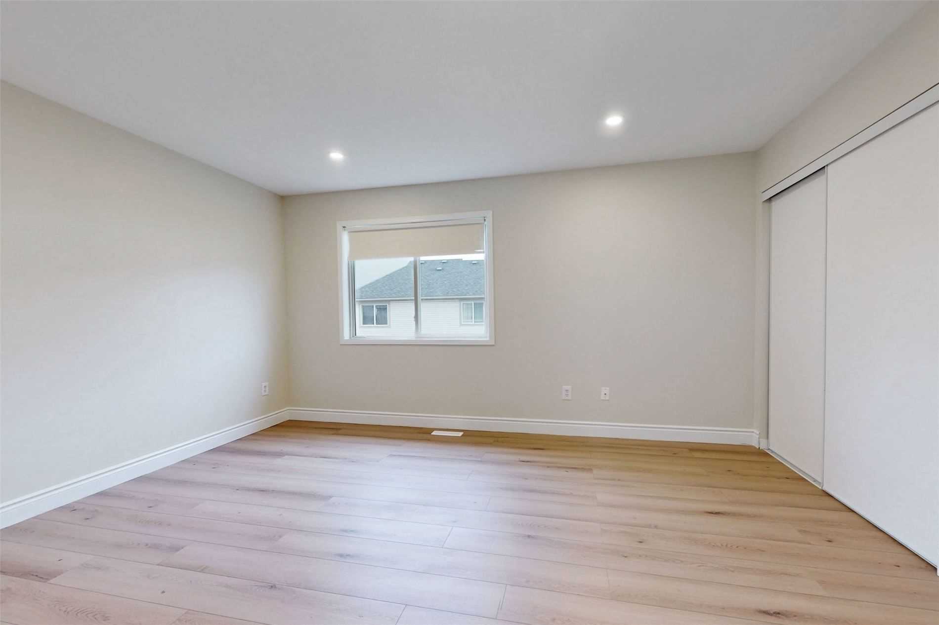 7284 Bellshire Gate, #3