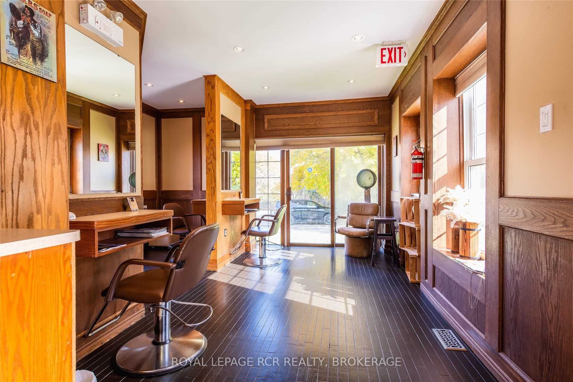 Listing W5866496 - Large Photo # 10