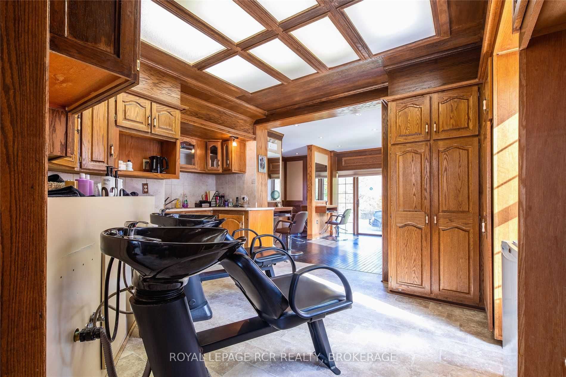 Listing W5866506 - Large Photo # 13