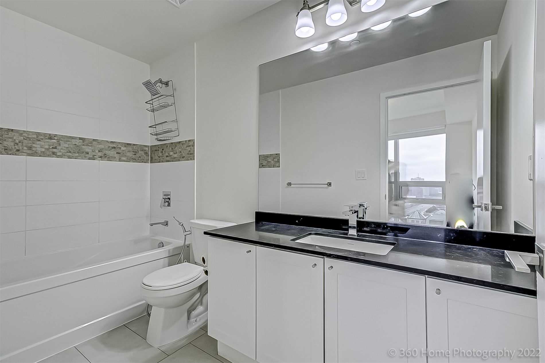 Listing W5866603 - Large Photo # 23