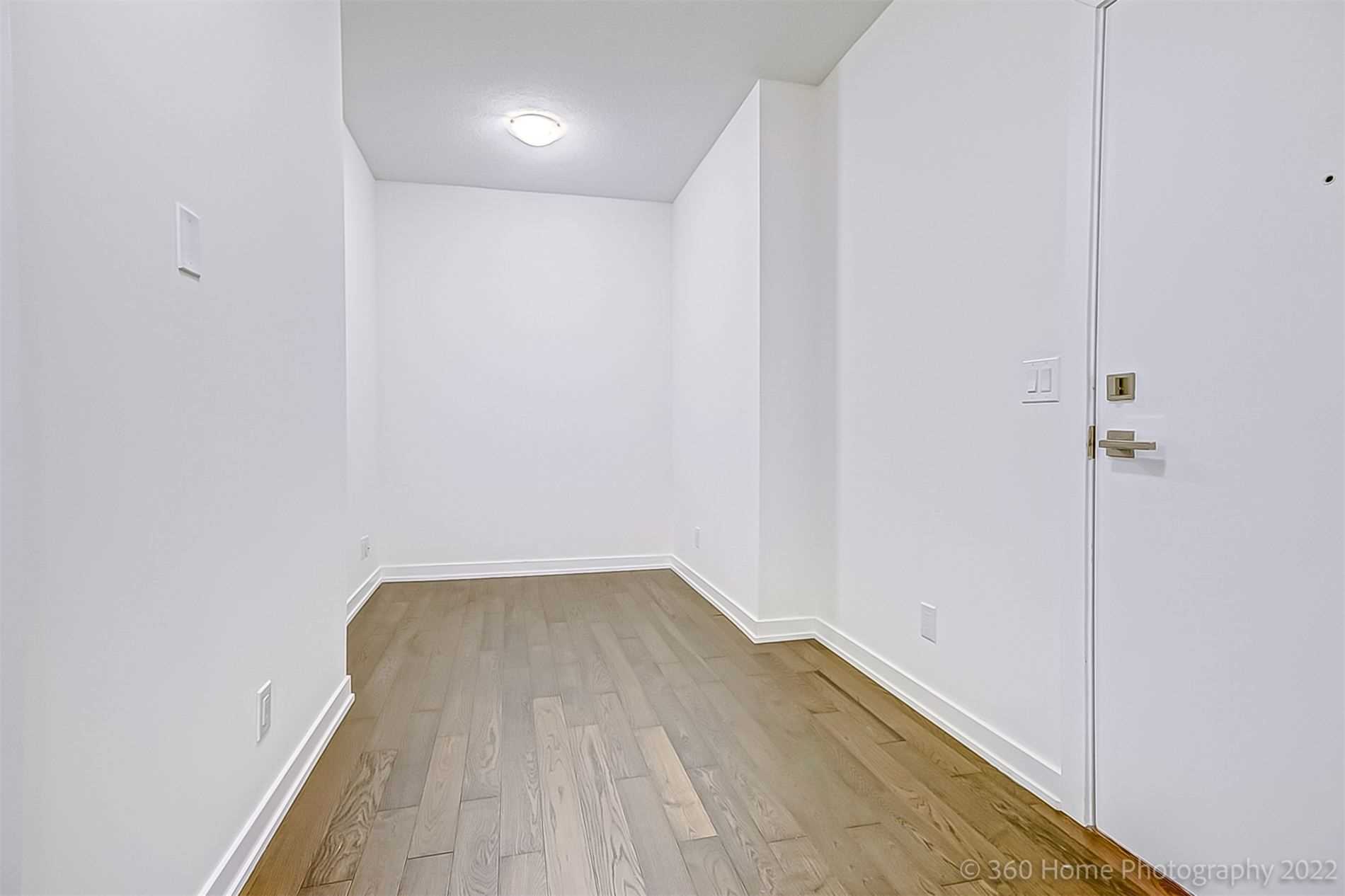 Listing W5866603 - Large Photo # 6