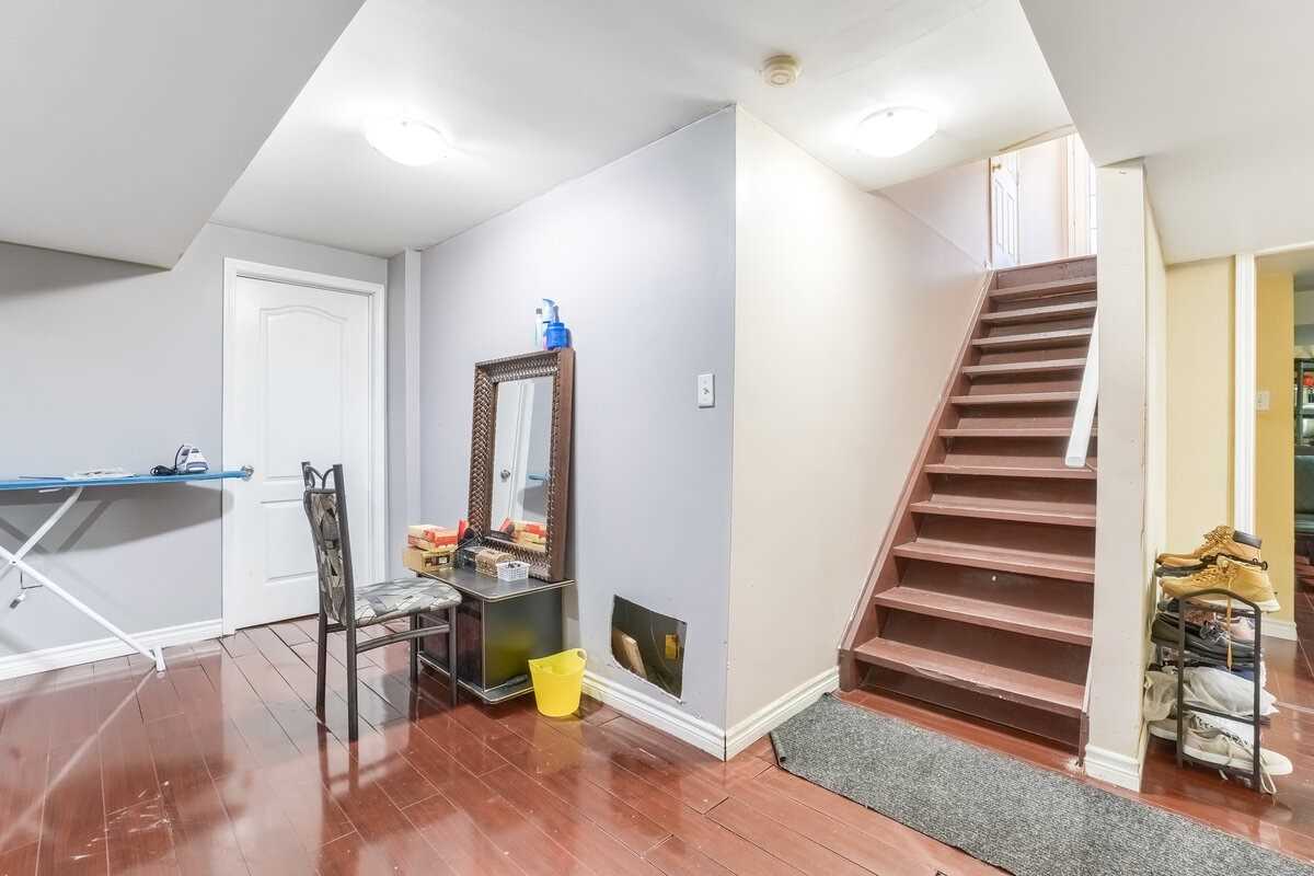 Listing W5866796 - Large Photo # 37