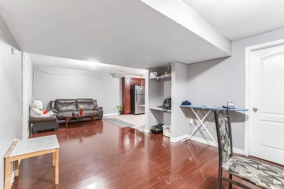 Listing W5866796 - Large Photo # 38