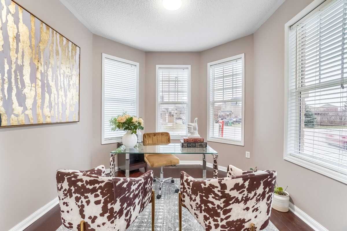Listing W5866796 - Large Photo # 11