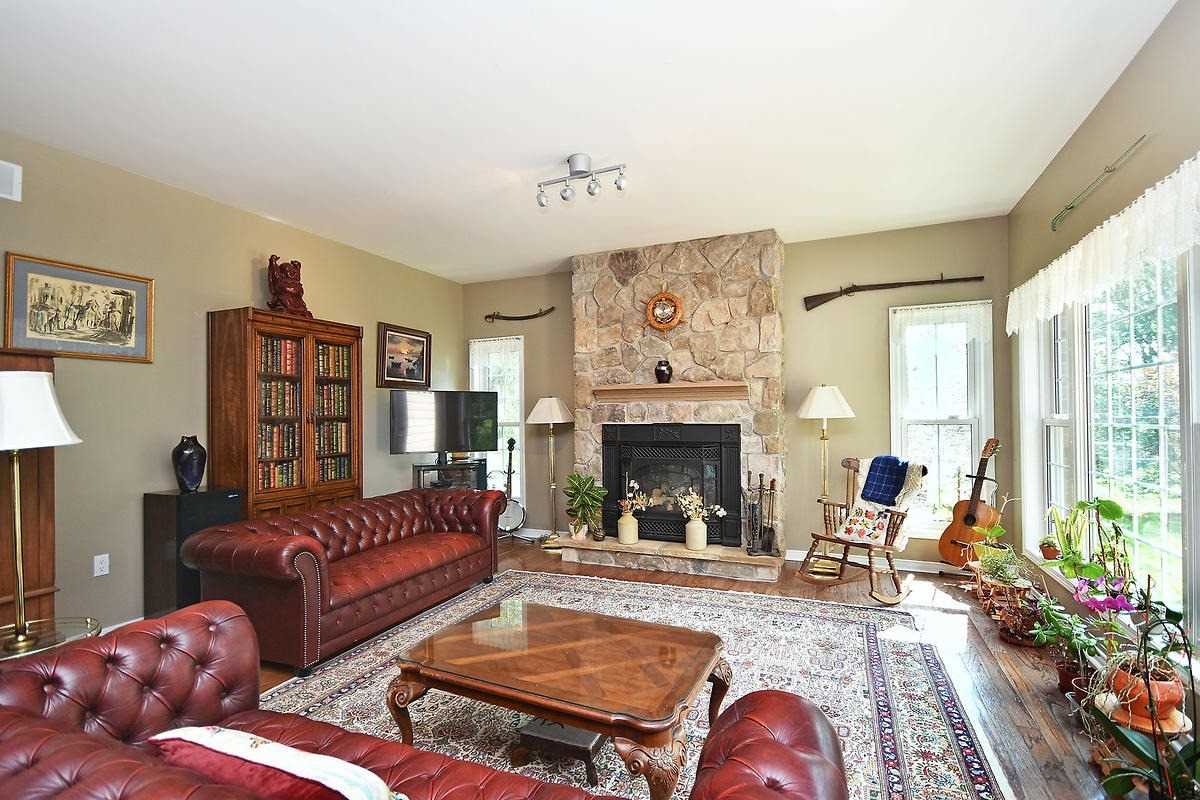 Listing W5866883 - Large Photo # 5
