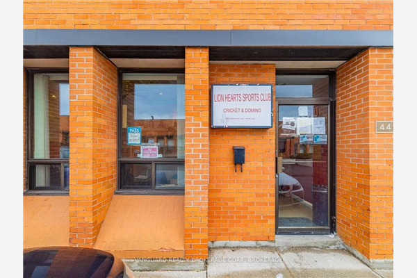 750 Oakdale Rd, Toronto