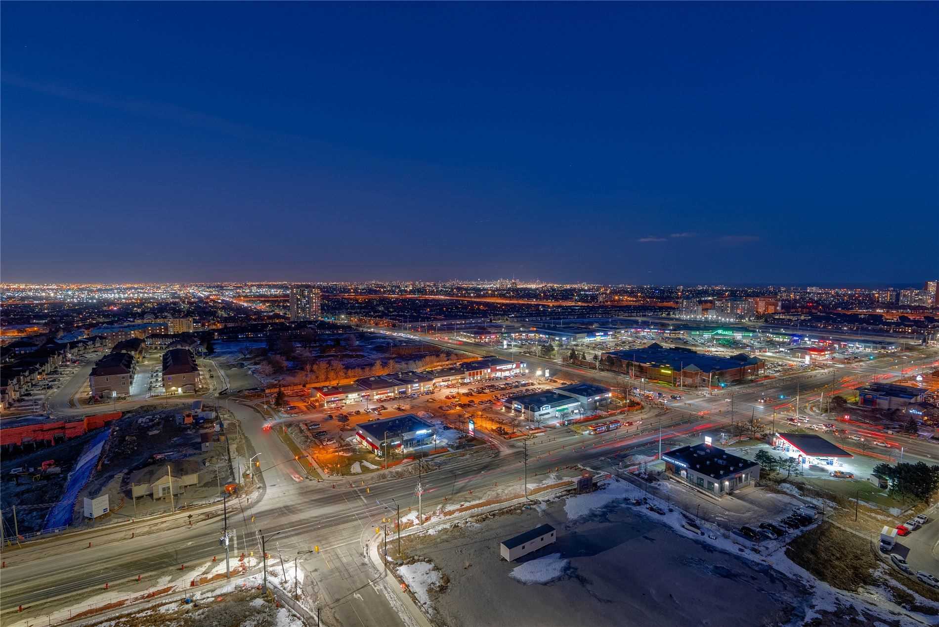 35 Watergarden Dr, #2013