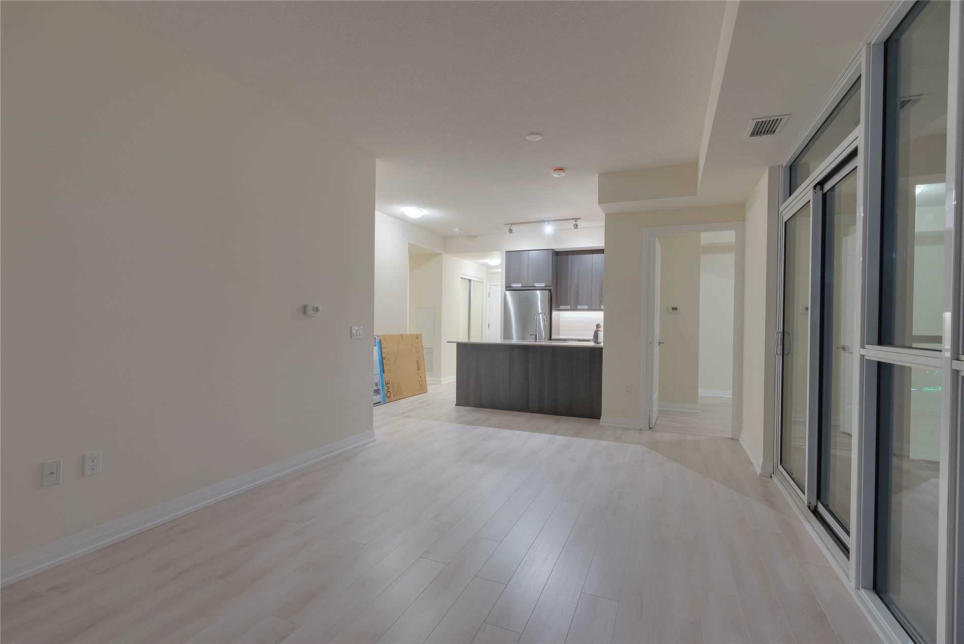 35 Watergarden Dr, #2013